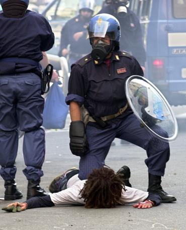 foto repressione notav 1